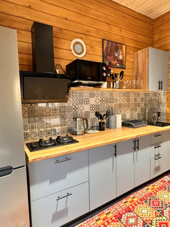 Новый круглогодичный коттедж из бруса на берегу Катуни