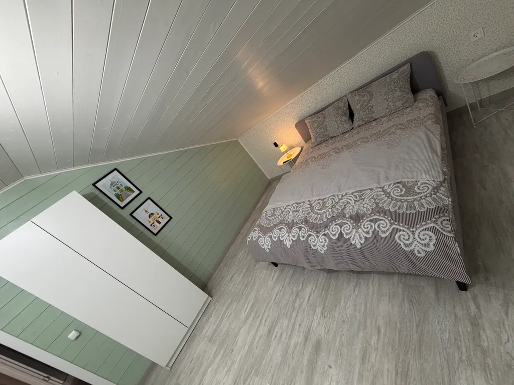 Дом в современном русском стиле рядом с монастырем