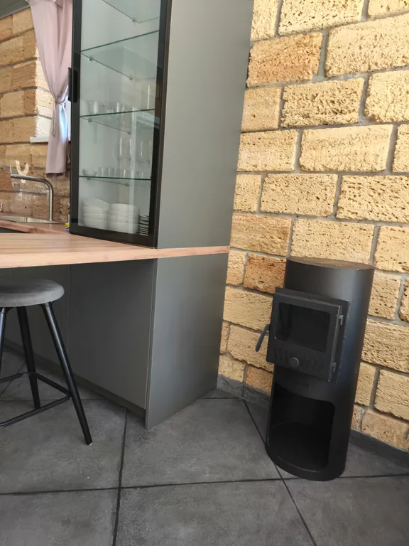 Дом с чаном у Гуамского ущелья