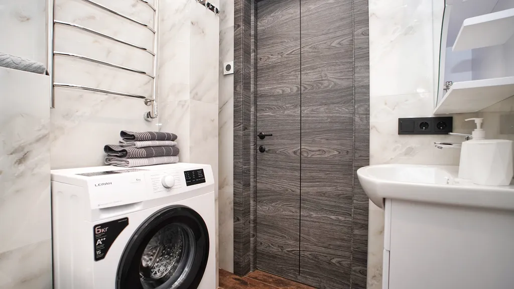 Просторная и уютная студия с балконом, идеальный вид на горы, центр