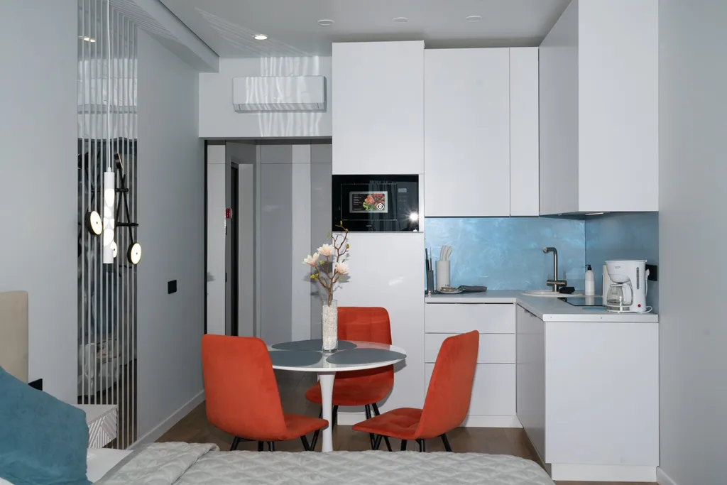 Дизайнерская студия ls-art-only you вид на море с 4 этажа