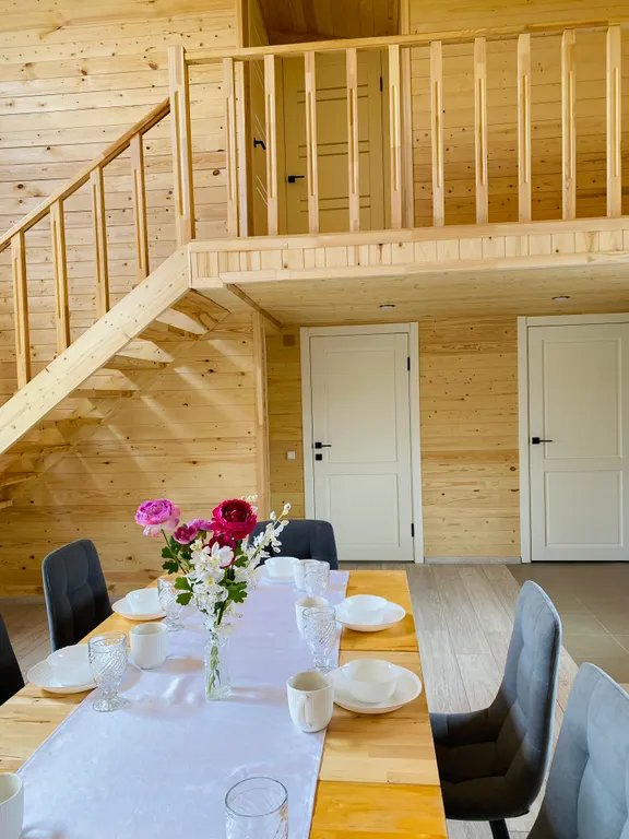 Дом Фэмэли - дом с 3-спальнями и просторной кухней-гостиной