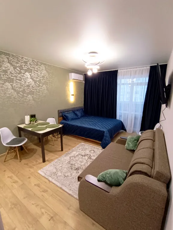 Классная Студия возле АКВАПАРКА!