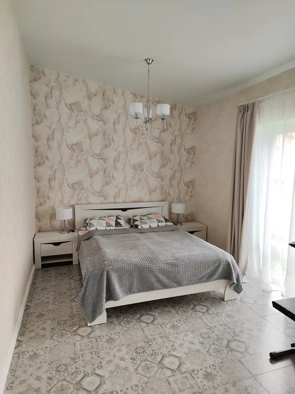 Уютный домик в деревне с баней и басейном