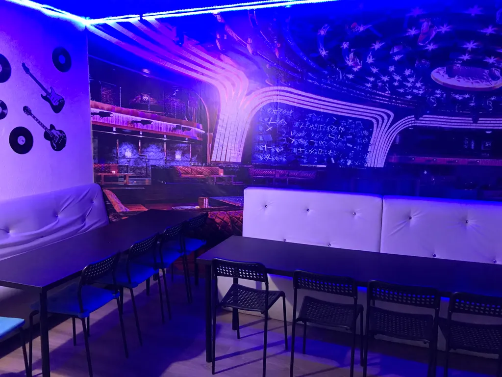 Котедж с баней и бассейном