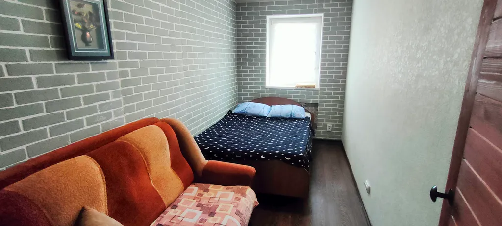 Гостевой дом на берегу озера у парка