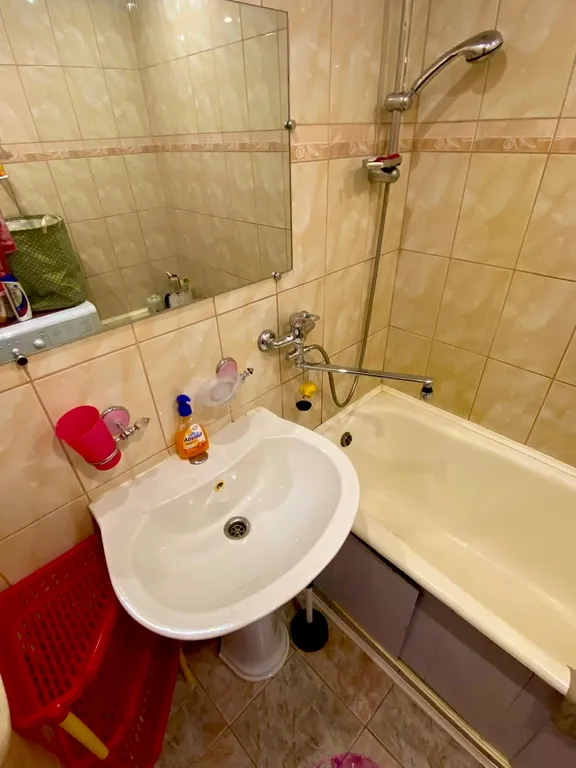 Квартира рядом