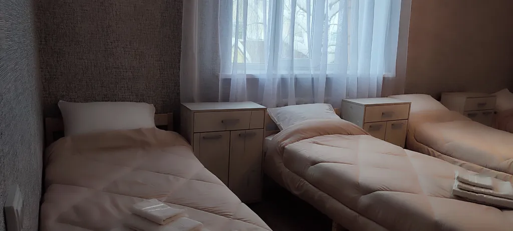 Дом у стадиона им. Сметаниной