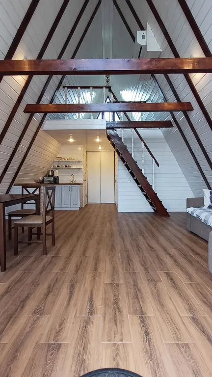 Домик у реки шале у Медведицы