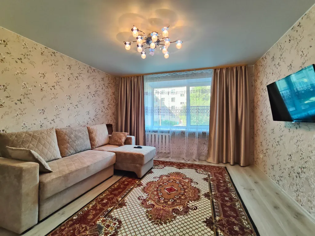 Уютная квартира в центре поселка