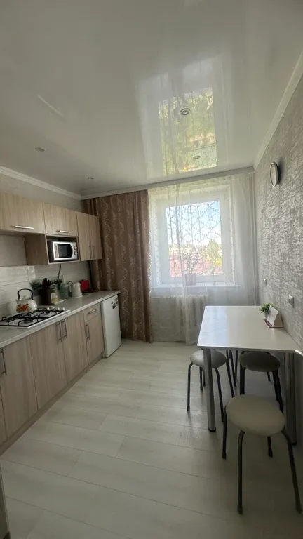 Квартира 2-комнатная Квартира — Пионерский