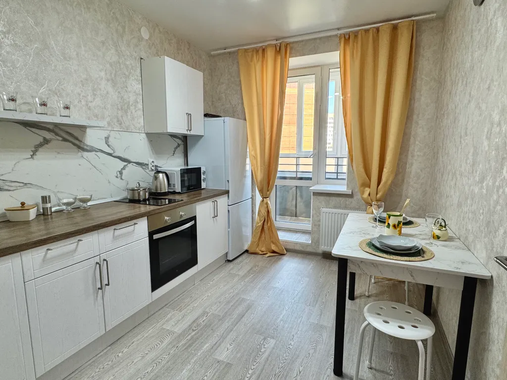 Новая комфортная квартира — аренда посуточно в Осиново