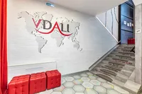 VDali poshtel