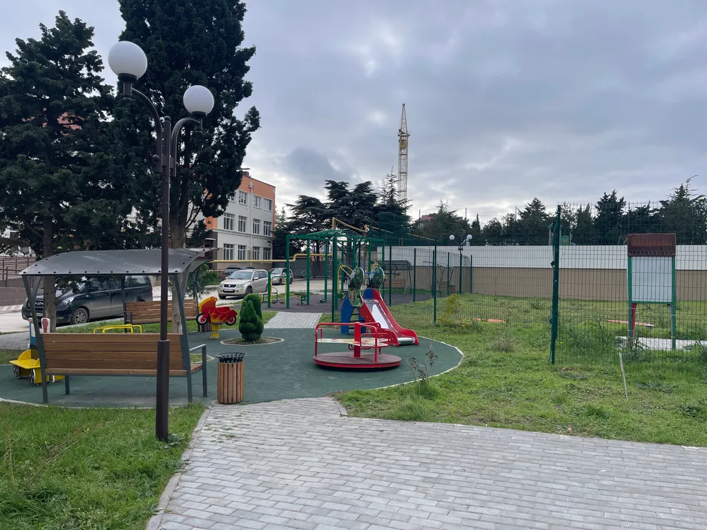 Квартира Евро-двухкомнатная квартира в паре минут от берега морской бухты — Севастополь