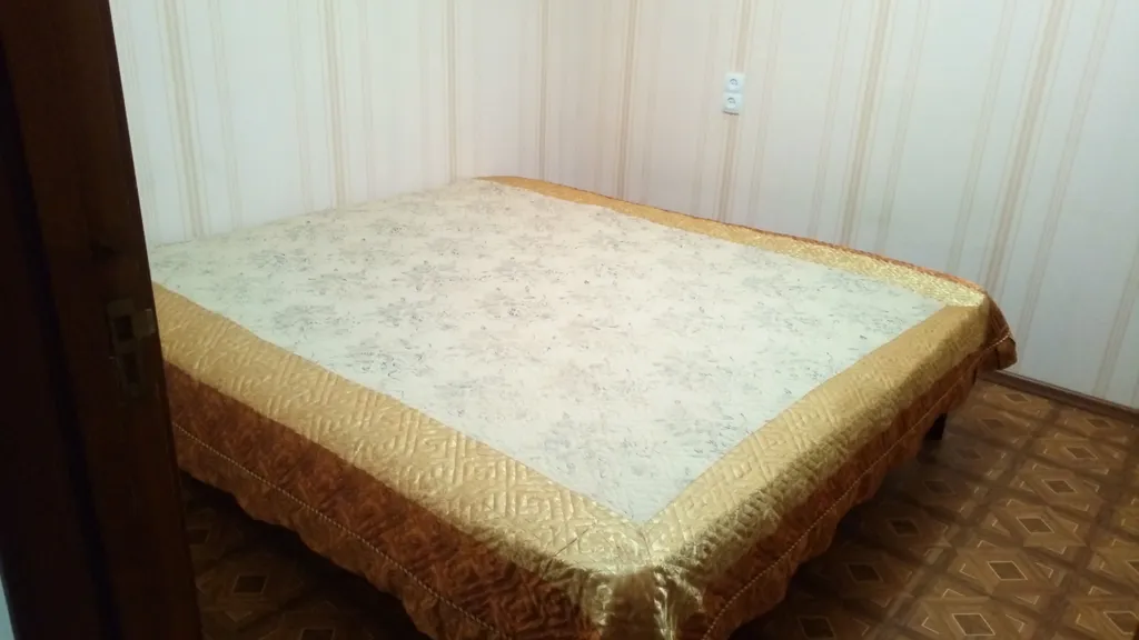 4-комнатная Квартира