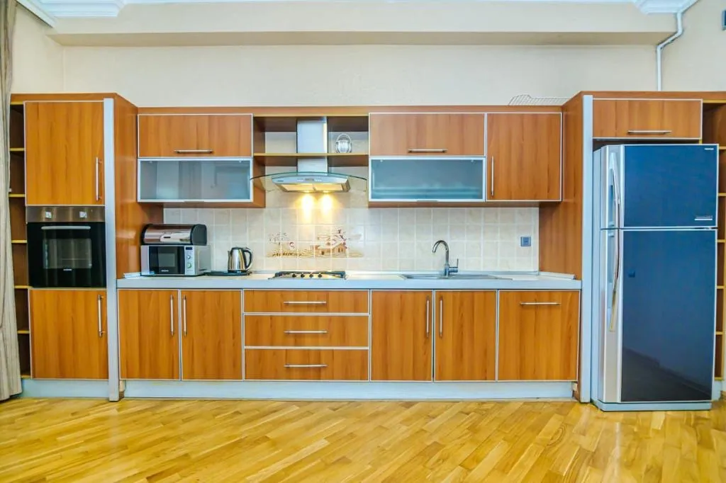 Vip Apartment Manovi