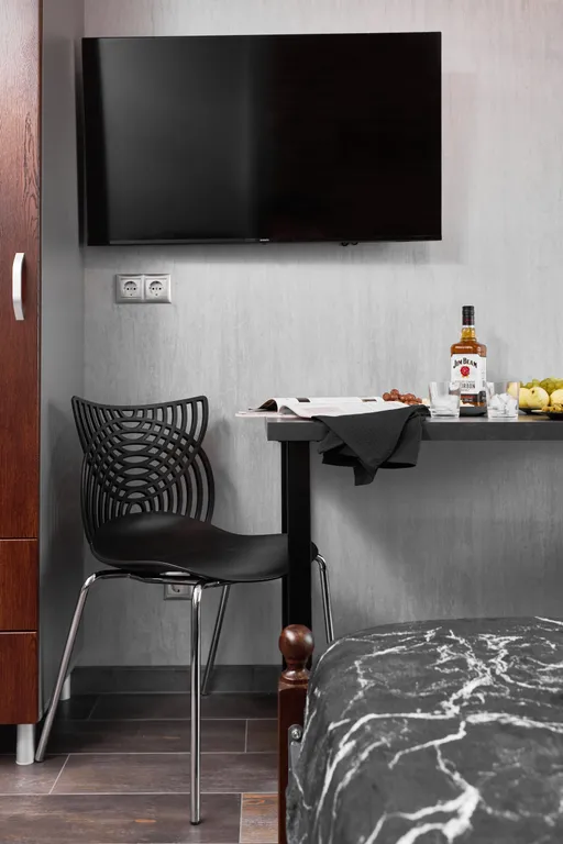 Апартамент в стиле лофт с обзорным видом на море