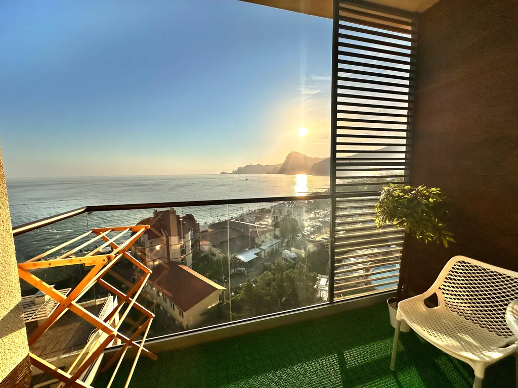 Квартира Лучший вид на Судаский залив! 8 этаж. — аренда посуточно в Судак