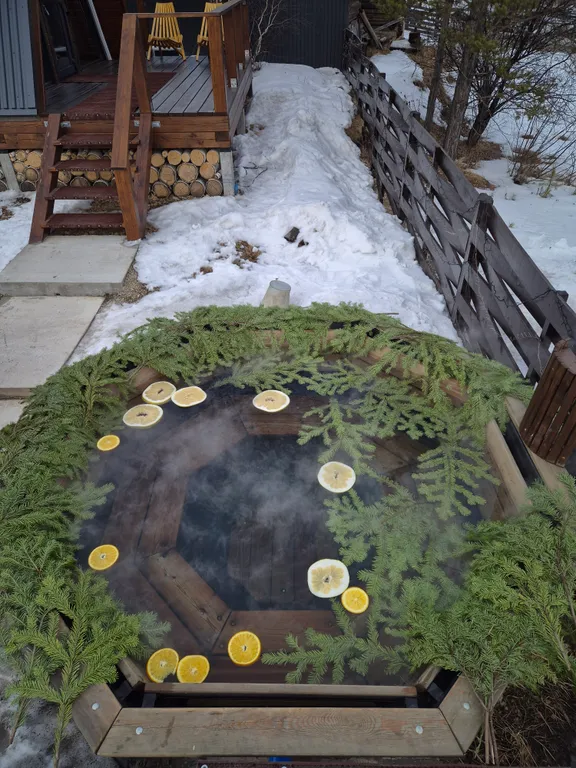 Дом с баней и банным чаном