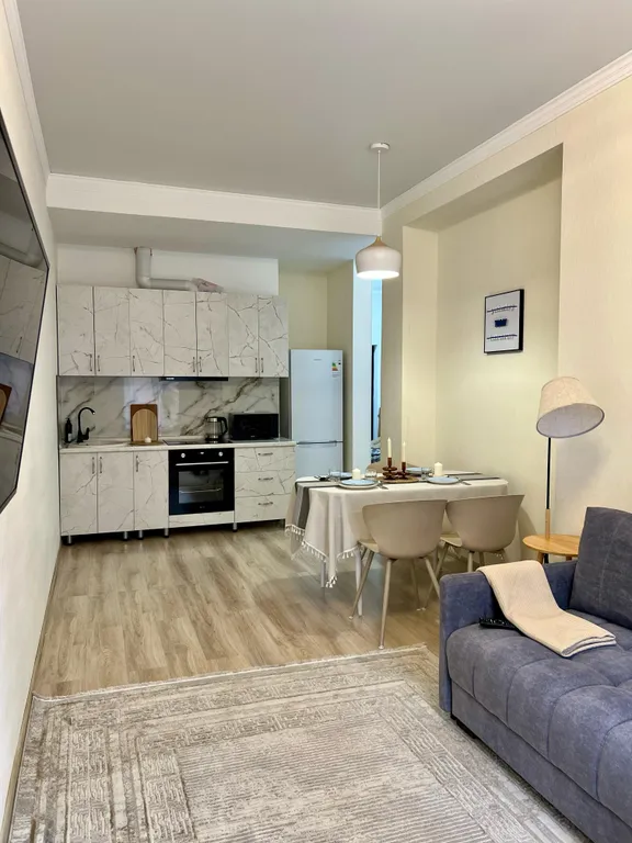 Квартира Доступная квартира 30 возле метро — Алматы