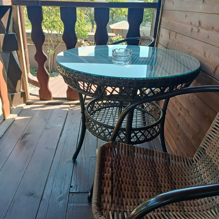 Номер у реки Дах с видом на горы