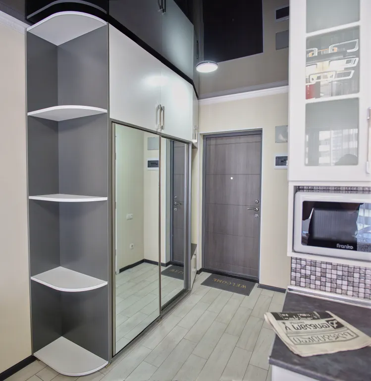 Студия с террасой возле моря