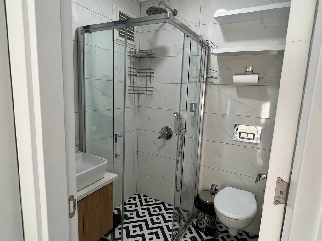 Апартаменты в центре с бассейном