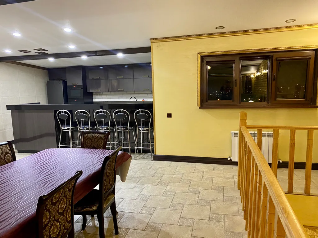 Двухуровневый пентхаус с панорамой на горы