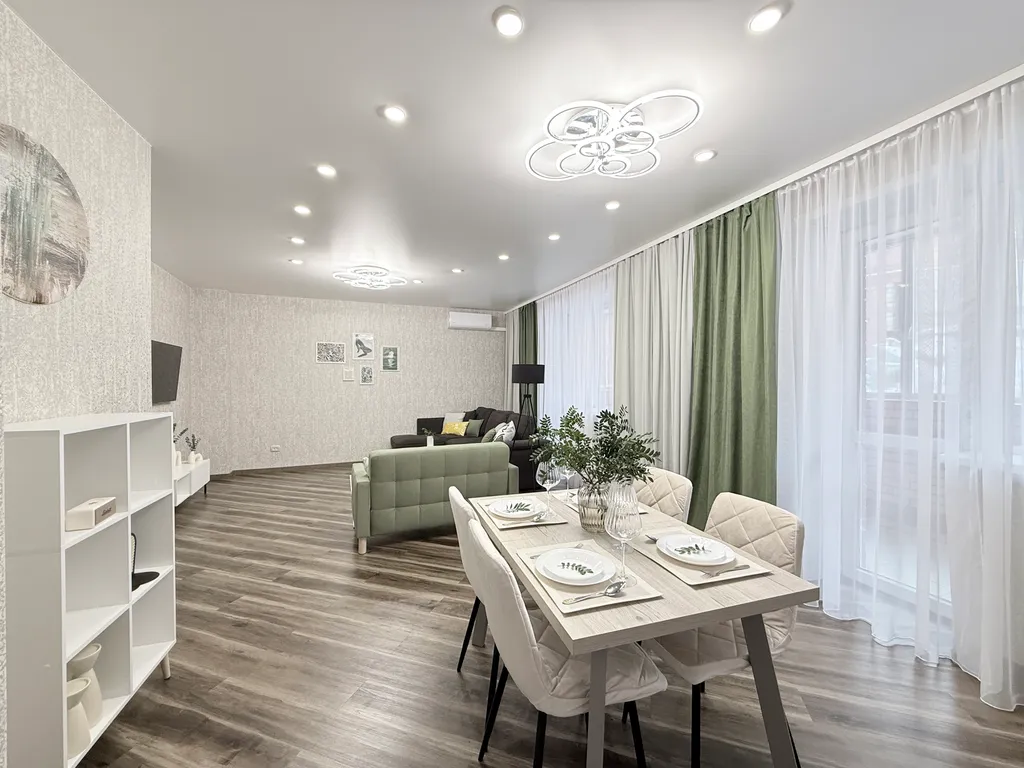 Двушка на 7 человек у нового ЛДС Сибирь-арена