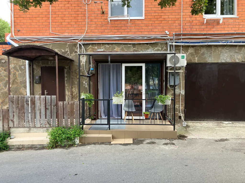 Квартира Квартира Этно-студия с террасой — Геленджик