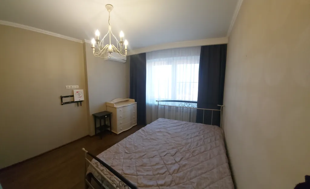 Уютная квартира у Галереи Чижова