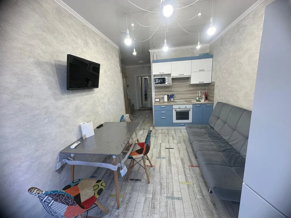 Квартира Апартаменты с видом на бассейн — Анапа