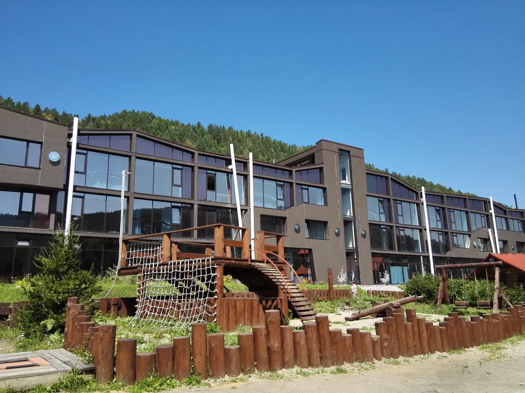 Апартаменты люкс с электрокамином