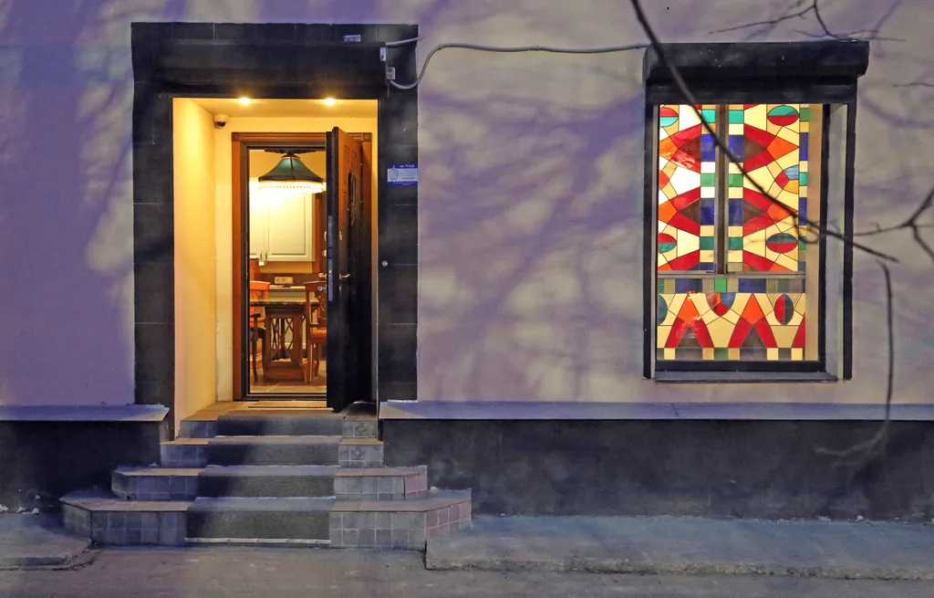 Апартаменты с отдельным входом , центр города