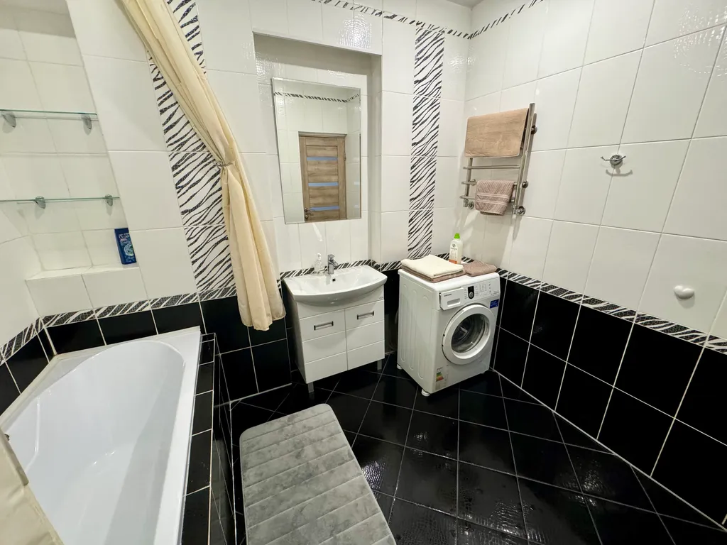 Светлая, чистая просторная квартира