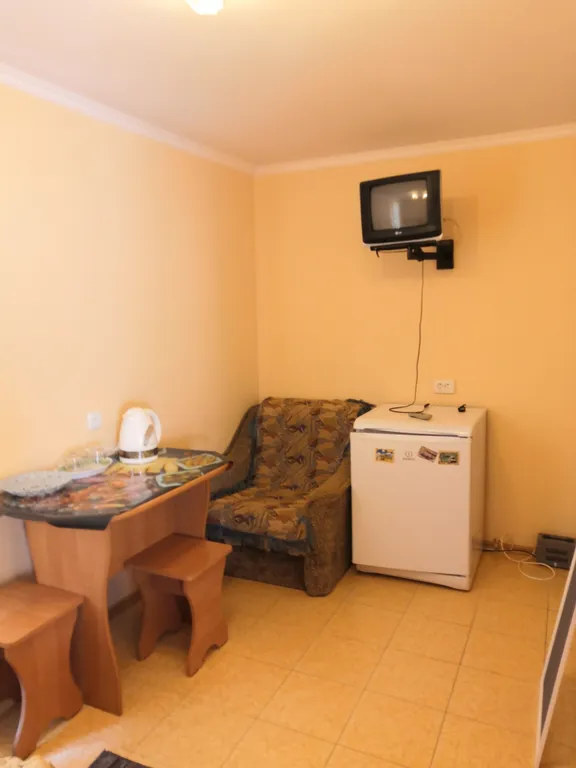 Уютный номер в коттедже в центре города.