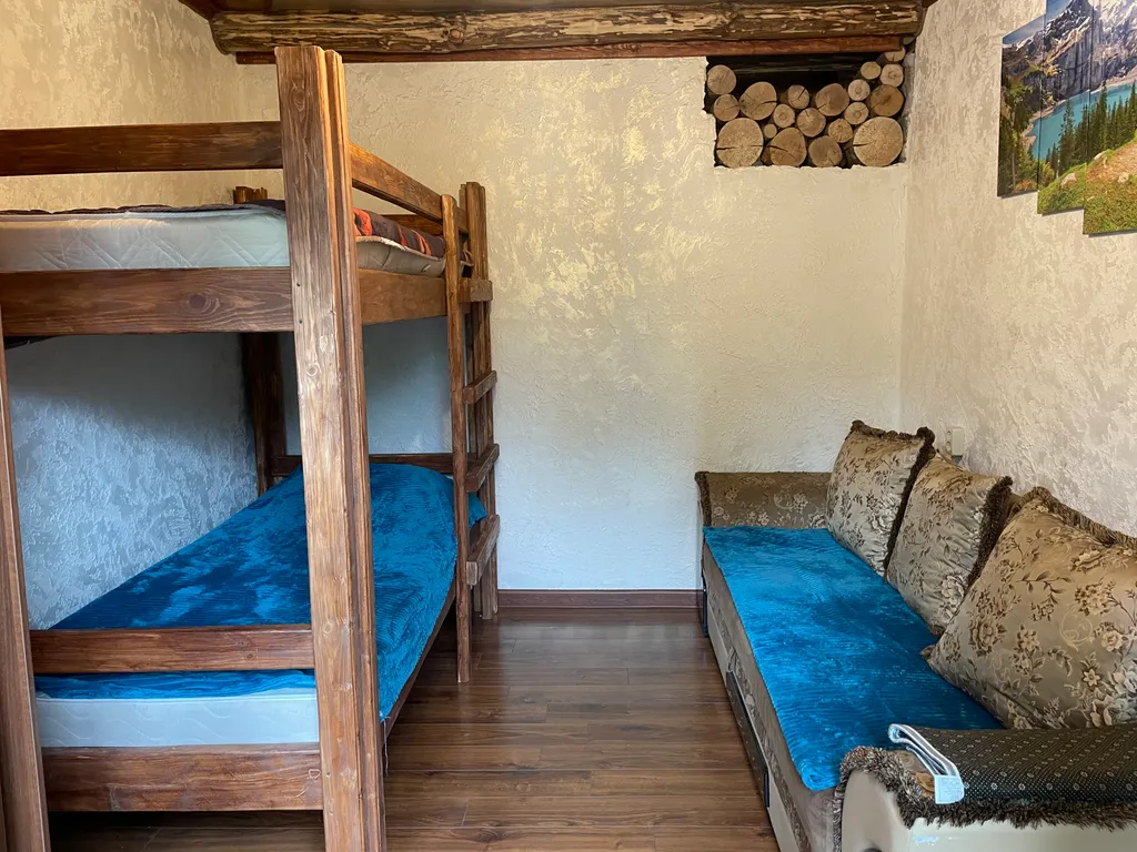 4-комнатный Дом