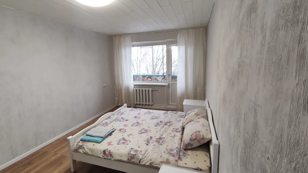 2-комнатная квартира рядом с ЖД Гривно