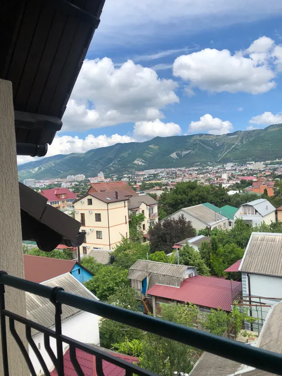 Квартира Квартира Двухместный стандарт с балконом с видом на горы и море — Геленджик