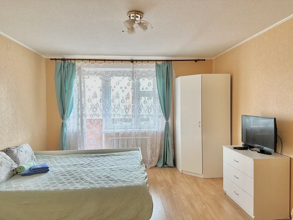 Апартаменты возле торгового центра Макси