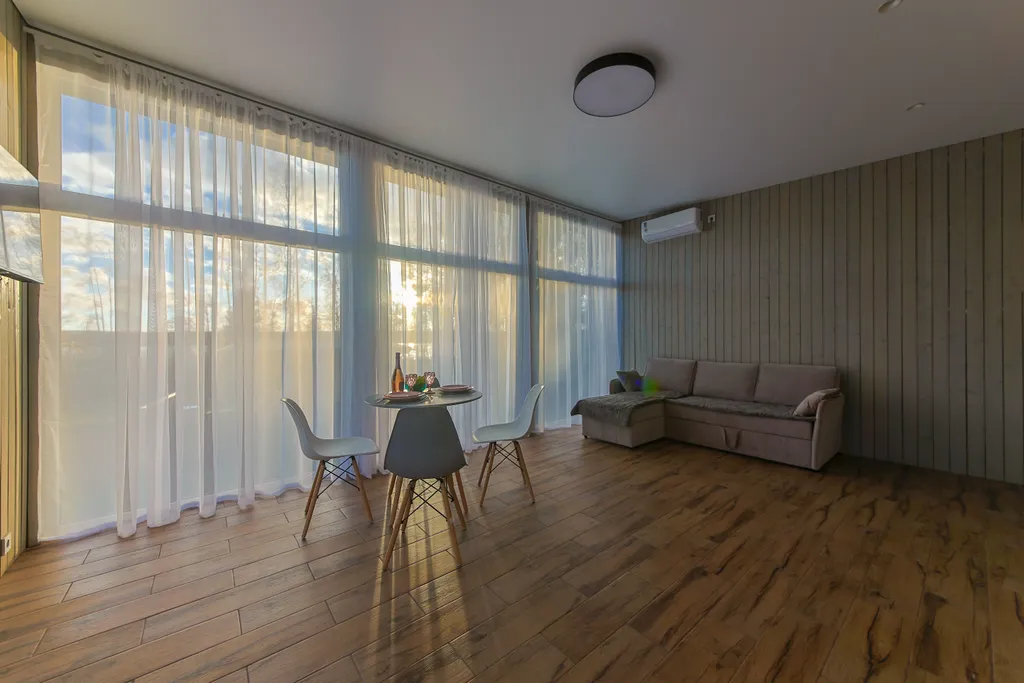 Дом у озера