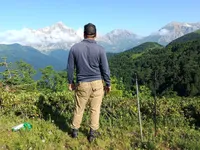 Владимир Лавренов