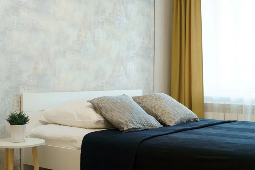 Good Night на Нефтяной 15