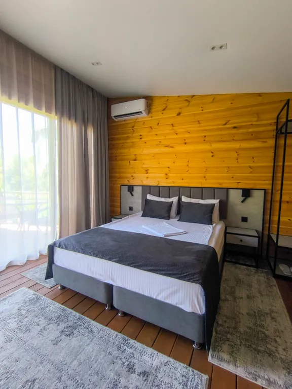 Коттедж 1-комнатный Дом — Мирное