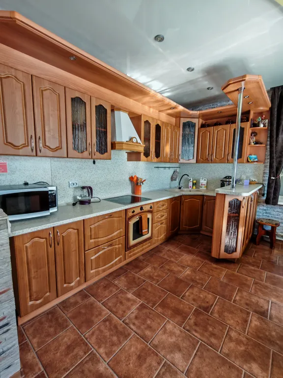 Уютный домик с баней рядом с центром города