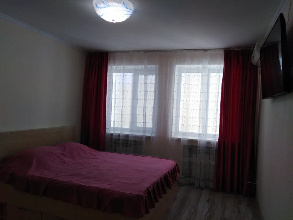 Квартира 2-комнатная Квартира — Евпатория