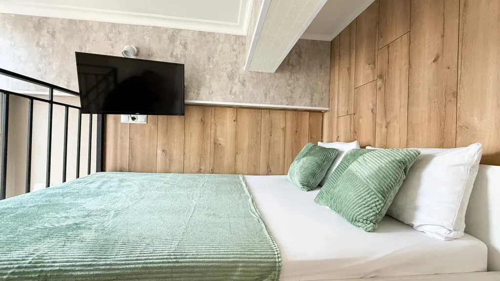 Квартира Квартира Двухуровневая студия у метро Автозаводская — Москва