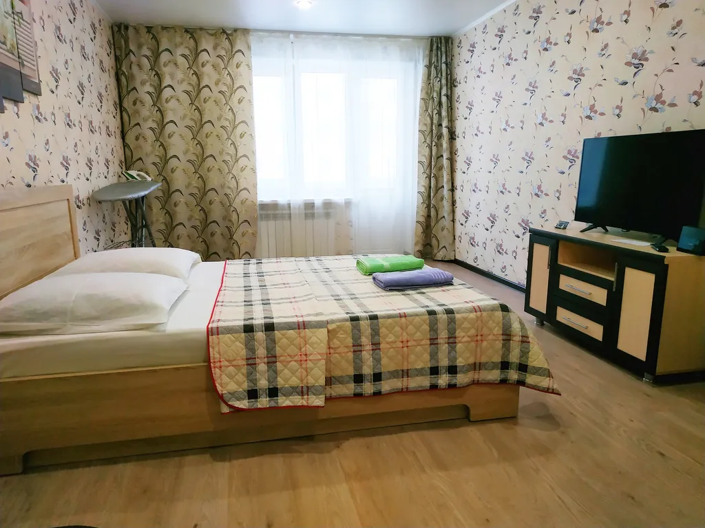 Уютная квартира в центре города — аренда посуточно в Альметьевск