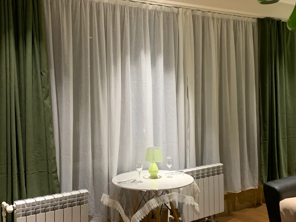 City Central Apartment (студия с витражами)