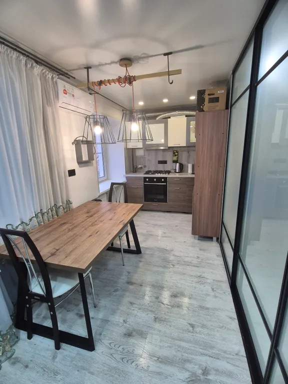 Квартира рядом с цирком